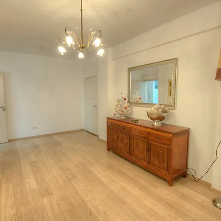 Dasoudi Beachfront Apartment Apartment Limassol