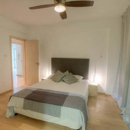 Dasoudi Beachfront Apartment