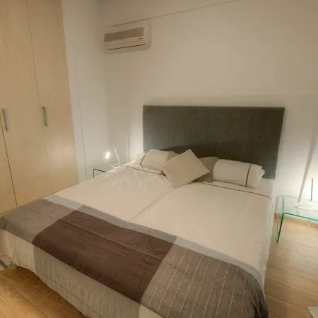 Dasoudi Beachfront Apartment Apartment
